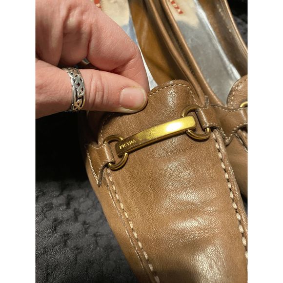 Prada Tan Leather Loafers with Gold Hardware & Kitten Heel, Size 9 - Picture 5 of 9